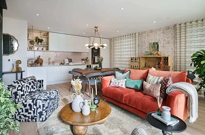 Manhattan (MH) Home - Rothmore Property