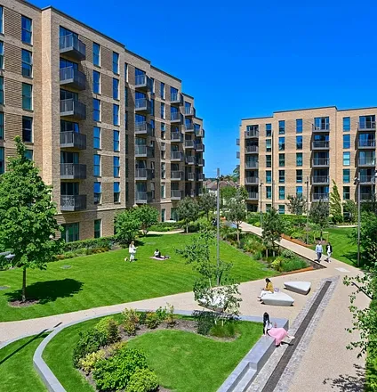 Horlicks Quarter - Rothmore Property