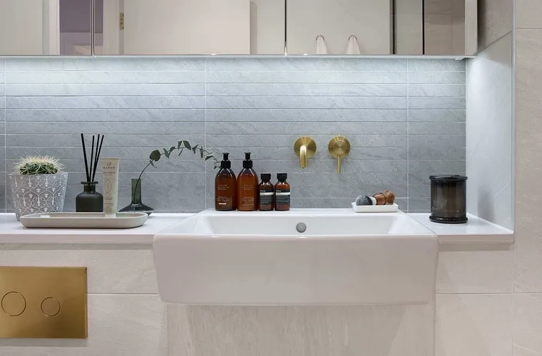 Grand Union - Rothmore Property