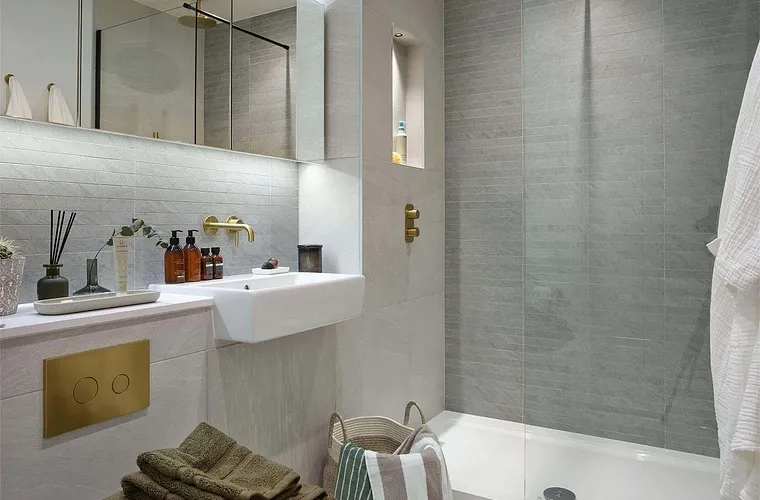 Grand Union - Rothmore Property