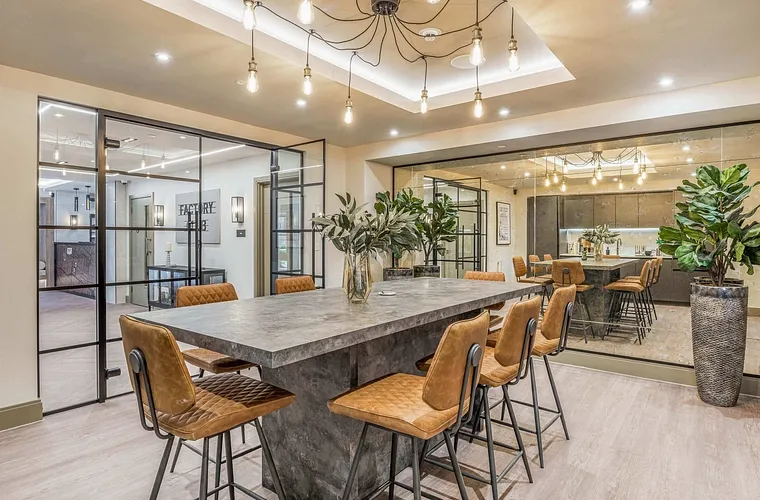 Horlicks Quarter - Rothmore Property