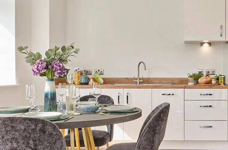 Furness Quay - Rothmore Property