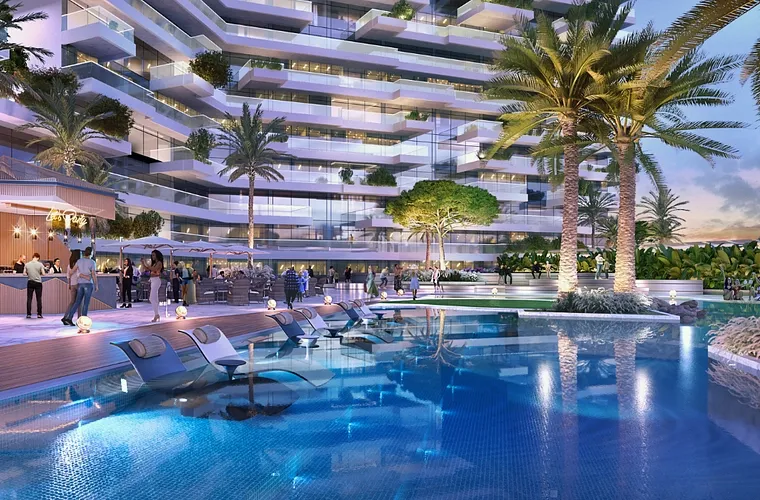 Golf Greens - Rothmore Property