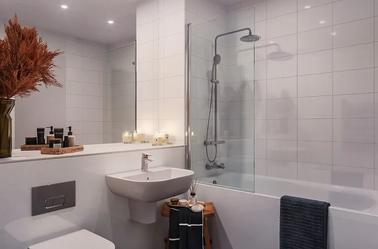 Victoria House - Rothmore Property